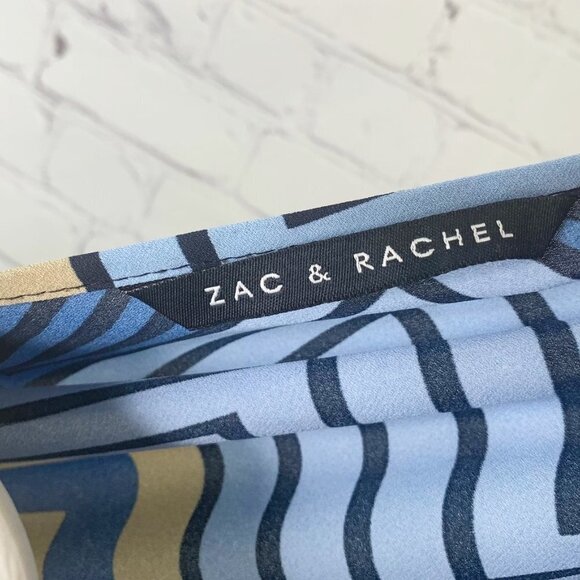 ZAC AND RACHEL BLUE CHEVRON STRIPE SLEEVELESS TOP - XL - Picture 4 of 5